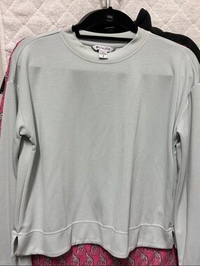 Athleta Ice Blue Seasoft Crew Neck Long Sleeve